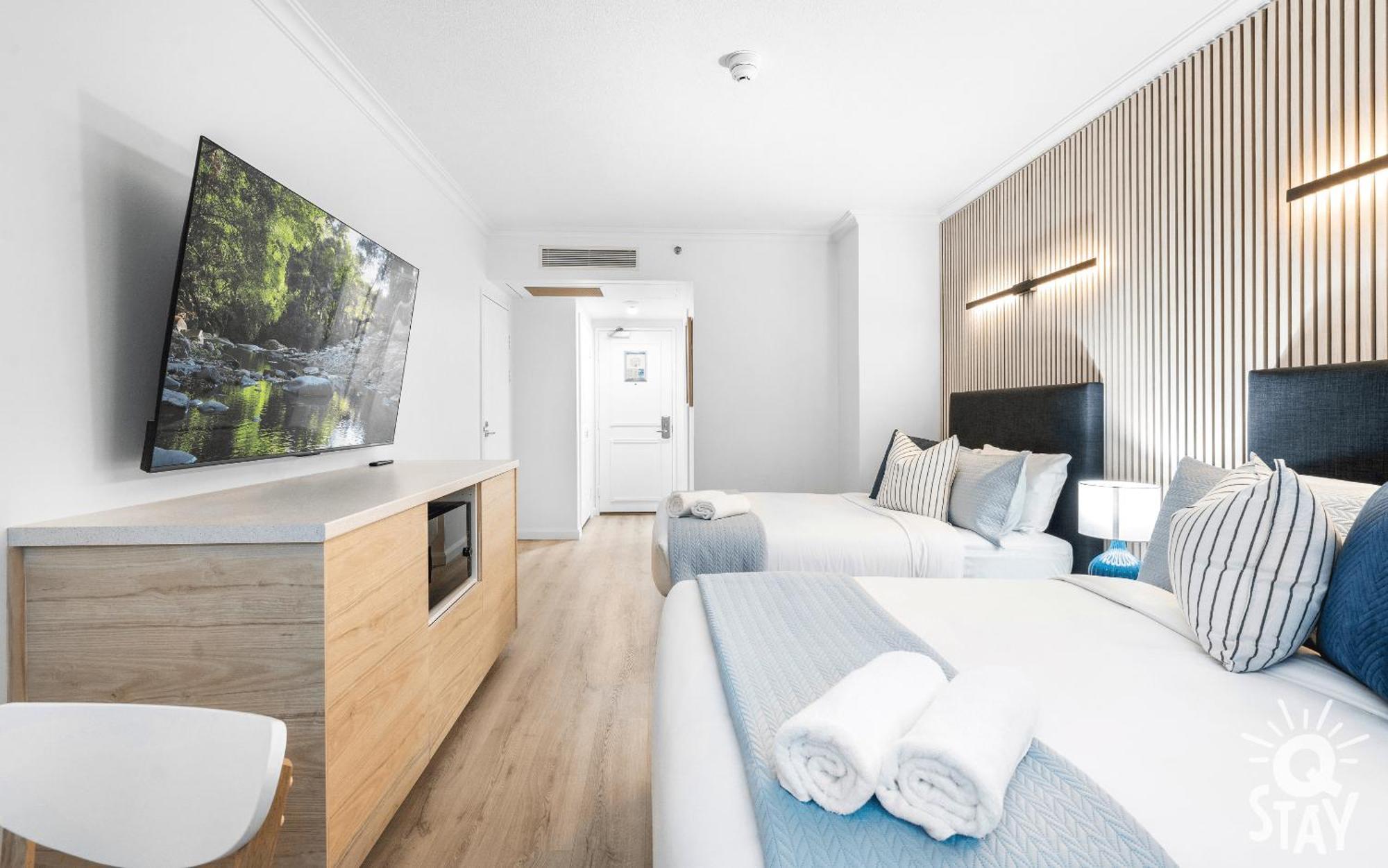 Legends Surfers Paradise Mid Week Madness Deal - Q Stay Голд-Кост Экстерьер фото
